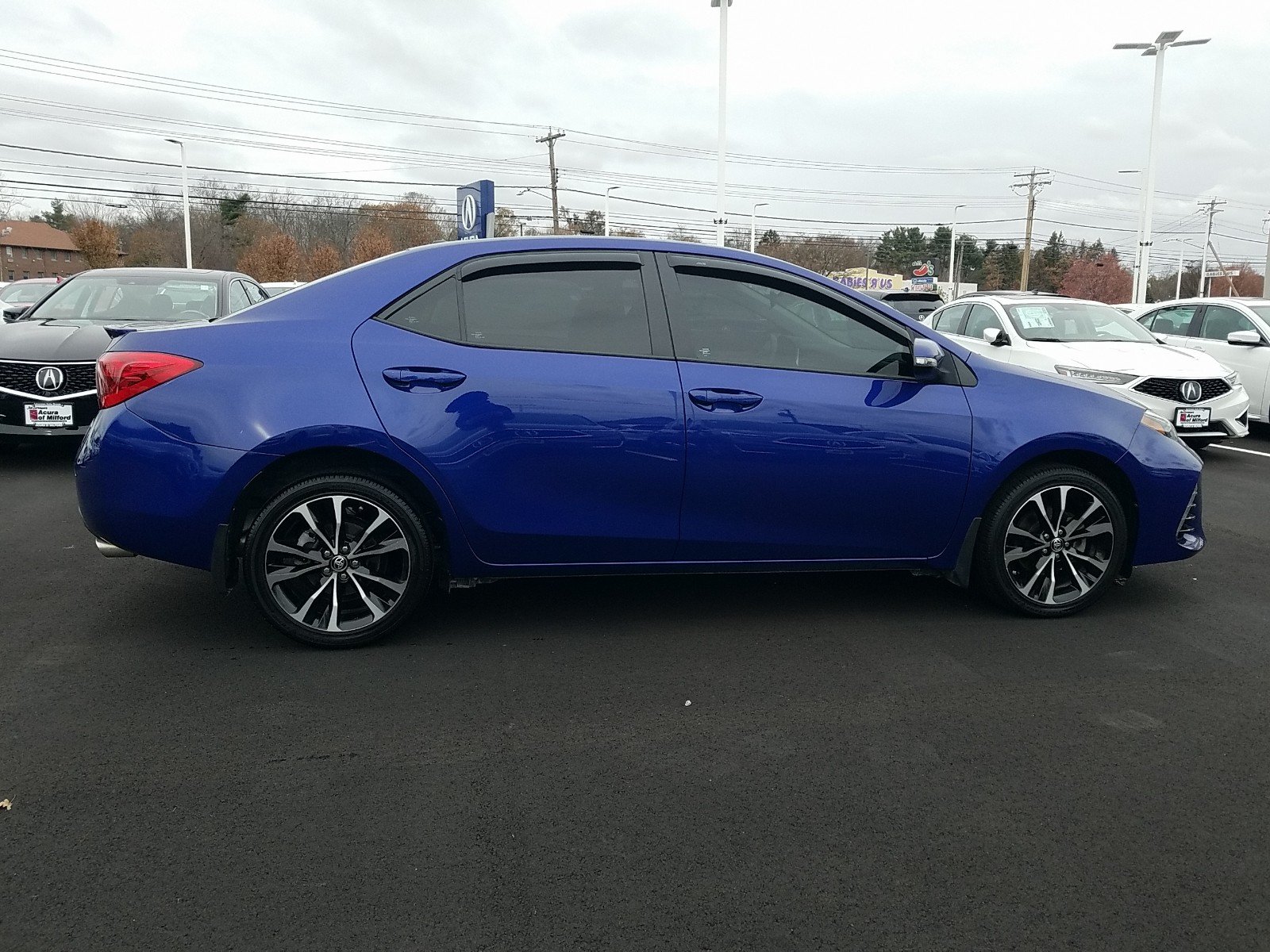 Pre-Owned 2018 Toyota Corolla SE 4dr Car in Milford #3970 | Acura of ...